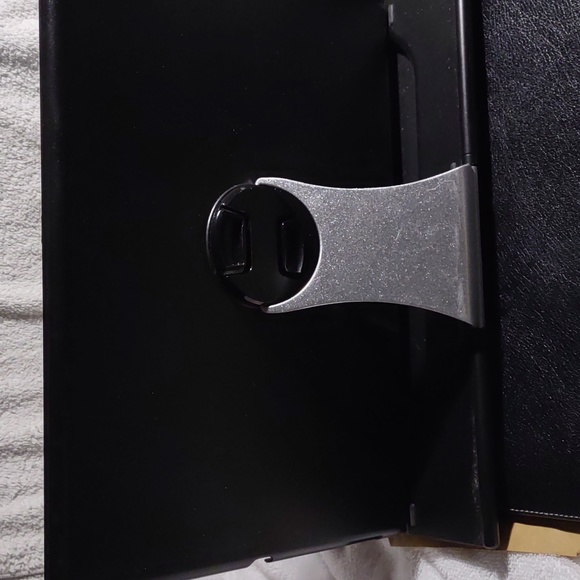 Pro-Case 12.5" iPad Pro Hard Case Excellent Condition - Picture 4 of 4